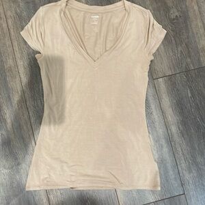 Express Supersoft Fitted V-Neck Double Layer Tee